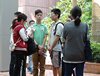 15-02-28o hku 06