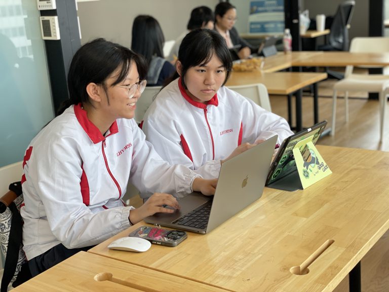 Girl-Powered Generative A.I. Fest 學生工作坊