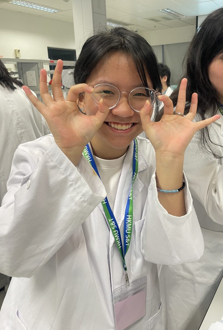 Making solar cells in a cooking fashion by Micro:bit