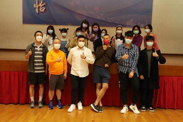 第八屆「阿爸、阿媽，食飯喇！」校際戲劇比賽決賽