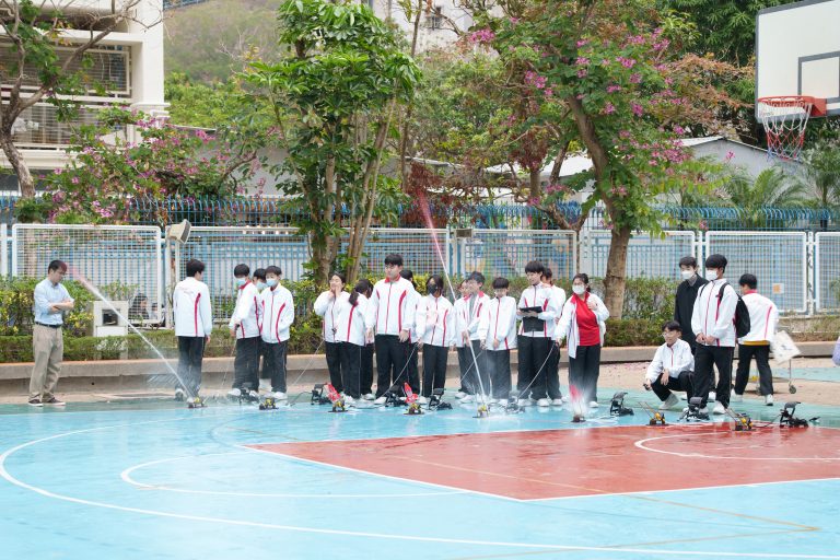 中二STEAM Day 水火箭活動