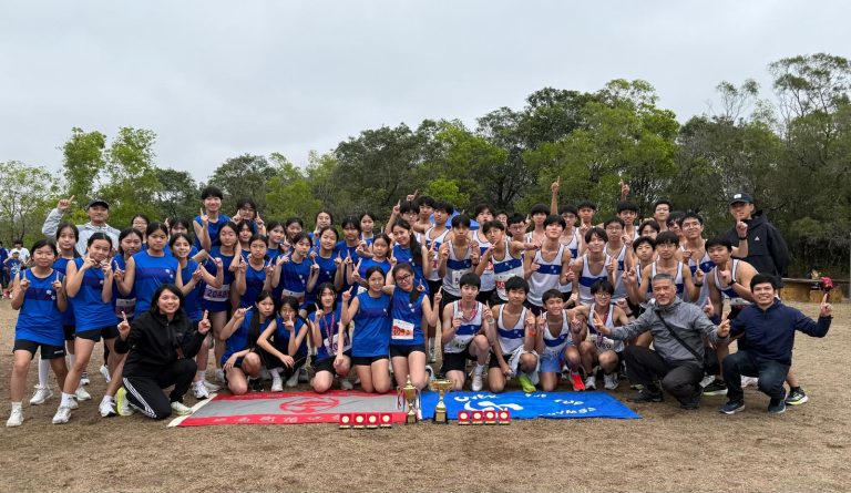 2025-2026年度校際越野比賽 (第二組別)  — 風雨同路，勇奪佳績！
